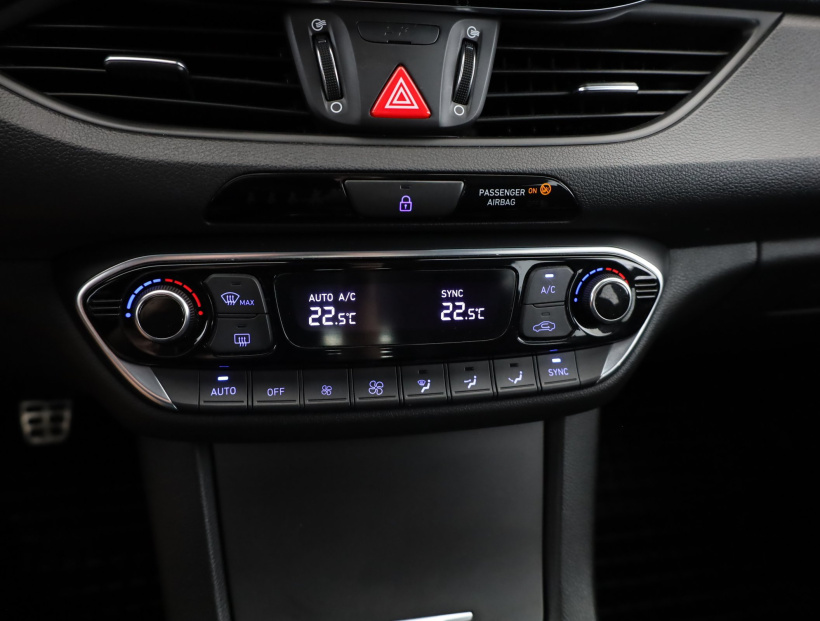 Hyundai i30 Fastback, 2018