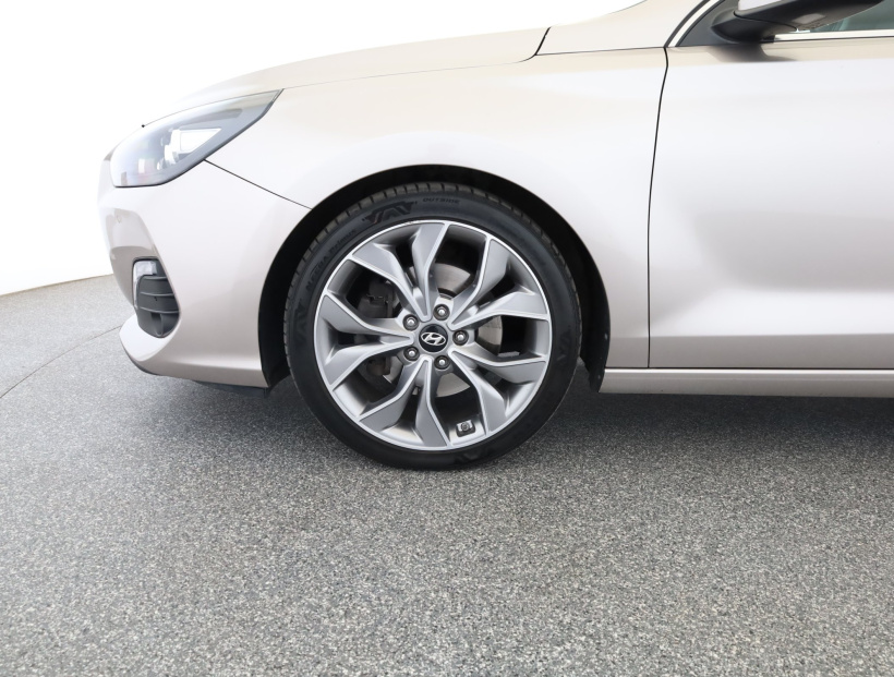 Hyundai i30 Fastback, 2018