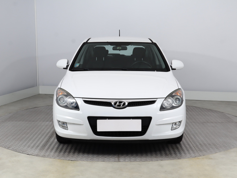 Hyundai i30, 2010