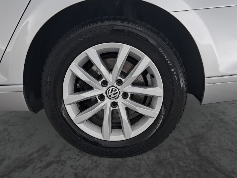 Volkswagen Passat, 2019