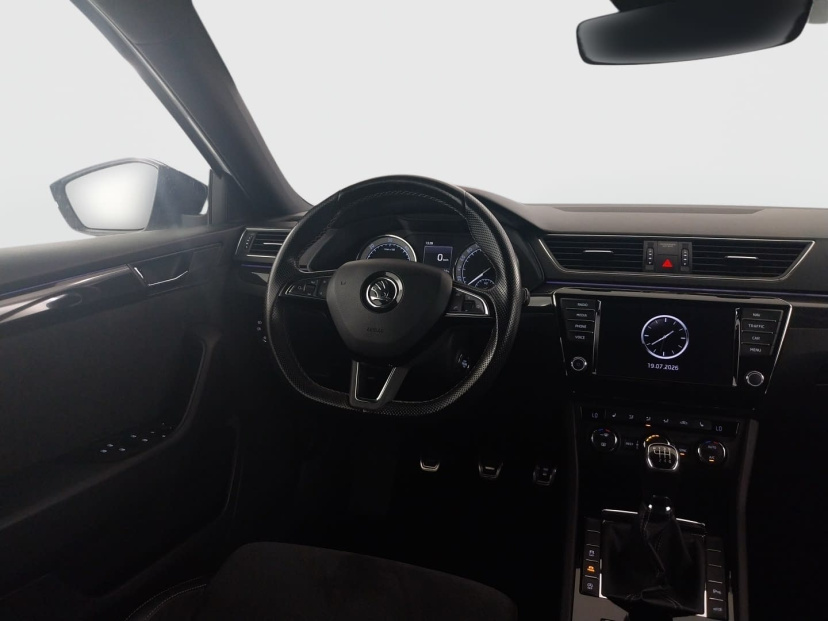 Škoda Superb, 2017