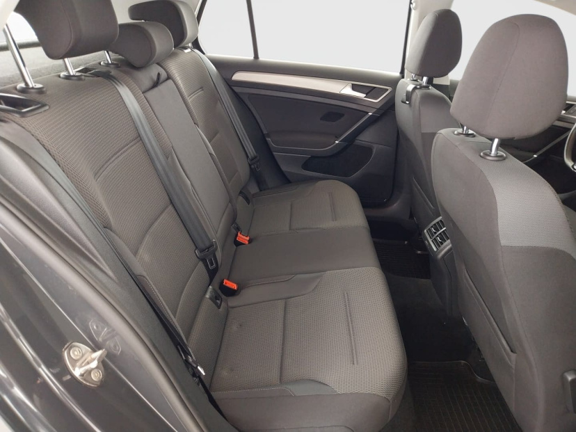 Volkswagen Golf, 2016