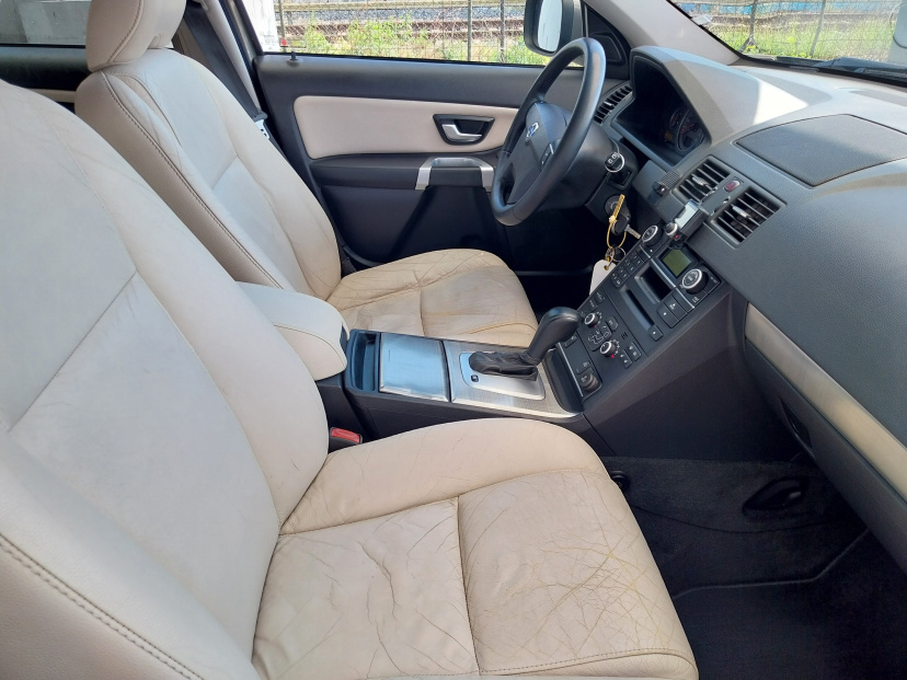 Volvo XC90, 2009