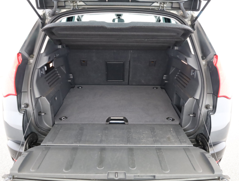 Peugeot 3008, 2012