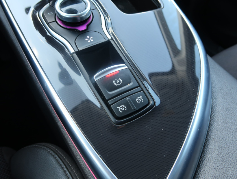 Renault Espace, 2015