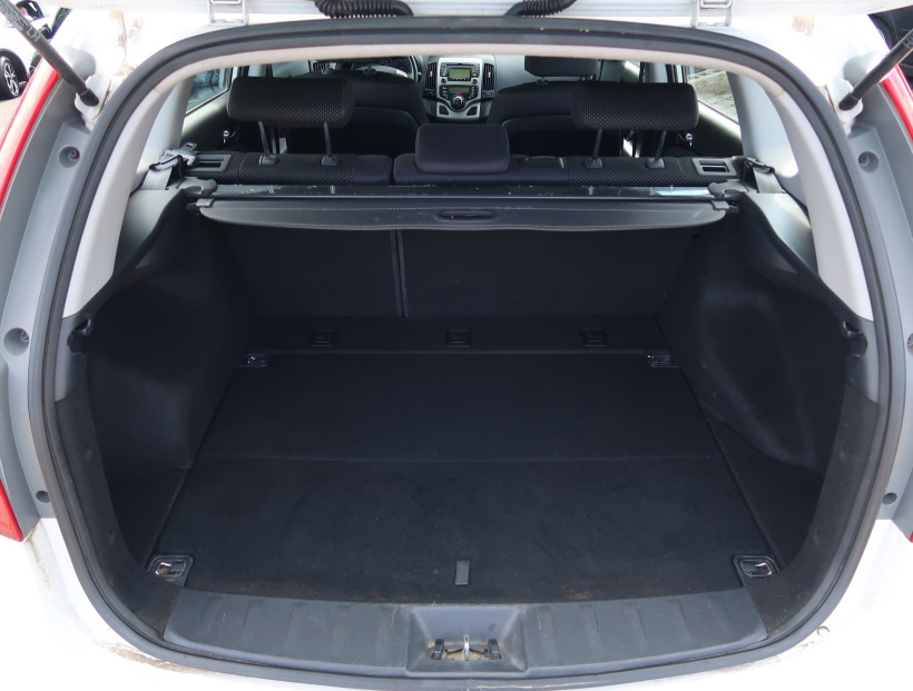 Hyundai i30, 2012