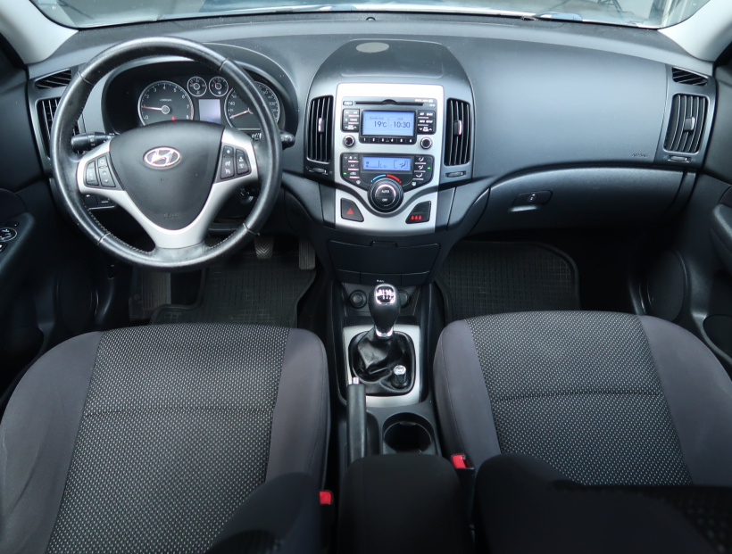 Hyundai i30, 2012