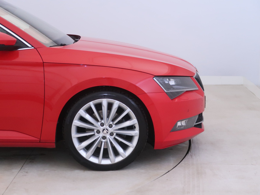 Škoda Superb, 2016