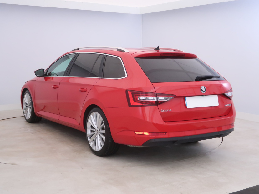 Škoda Superb, 2016