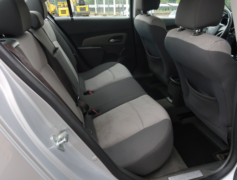 Chevrolet Cruze, 2009