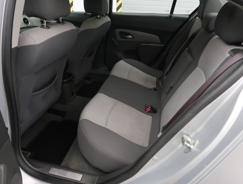 Chevrolet Cruze, 2009