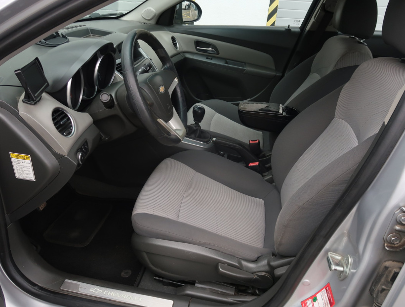 Chevrolet Cruze, 2009