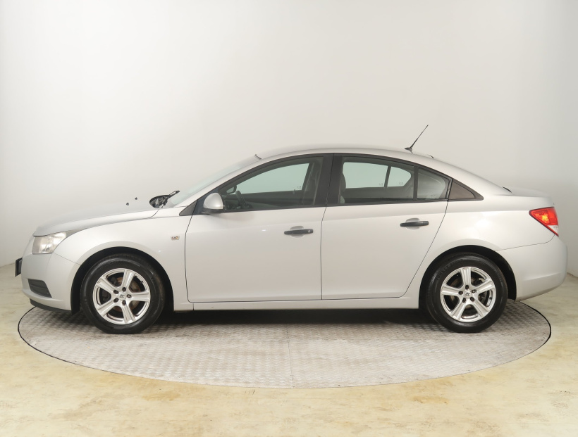 Chevrolet Cruze, 2009