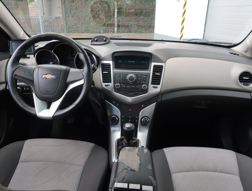 Chevrolet Cruze, 2009