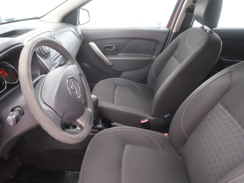 Dacia Sandero, 2015