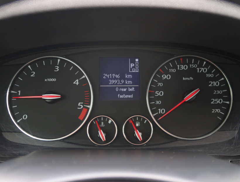 Renault Laguna, 2012
