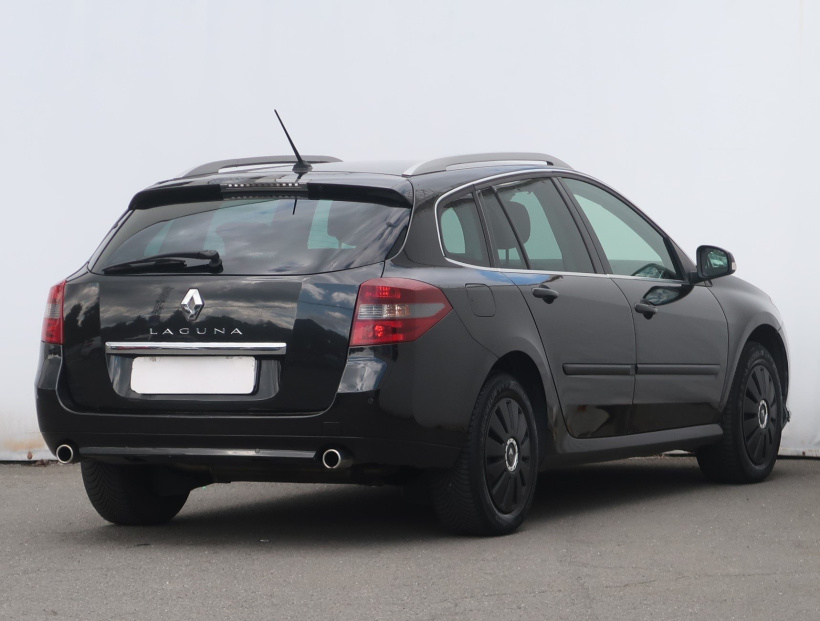 Renault Laguna, 2012