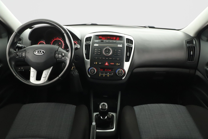Kia Ceed, 2011