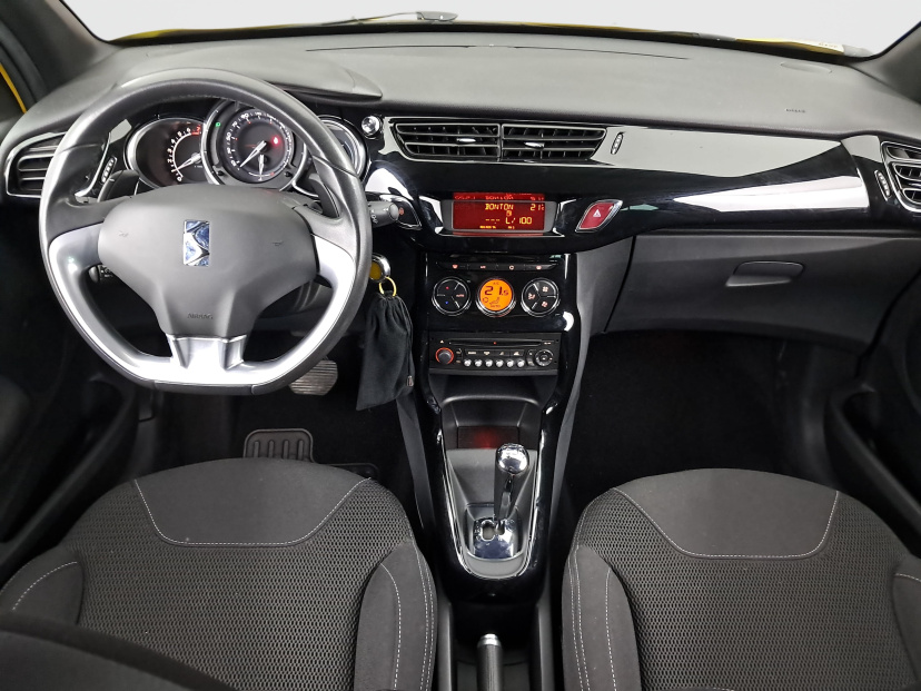Citroen DS3, 2013