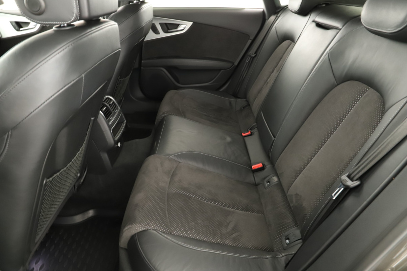Audi A7, 2011