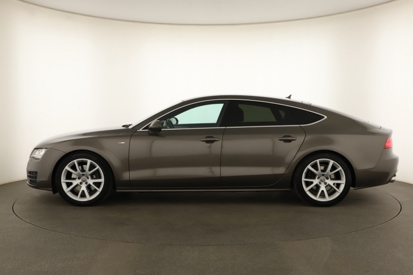 Audi A7, 2011