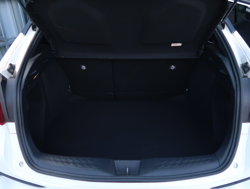 Toyota C-HR, 2018