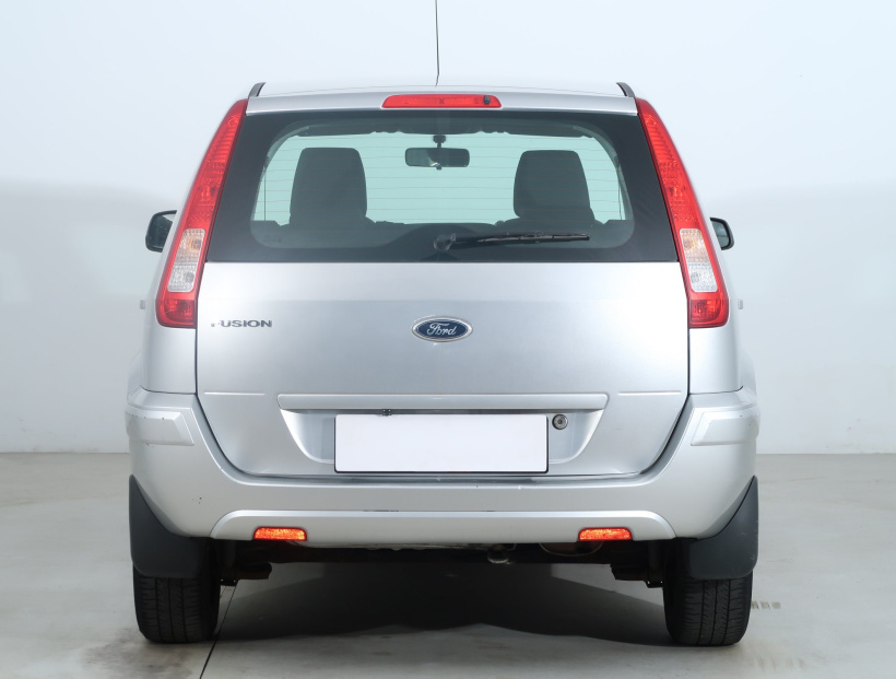Ford Fusion, 2010