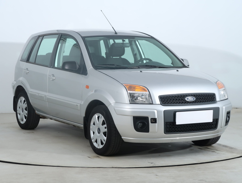 Ford Fusion, 2010