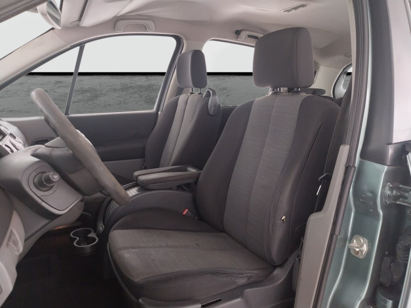 Renault Megane Scenic, 2004