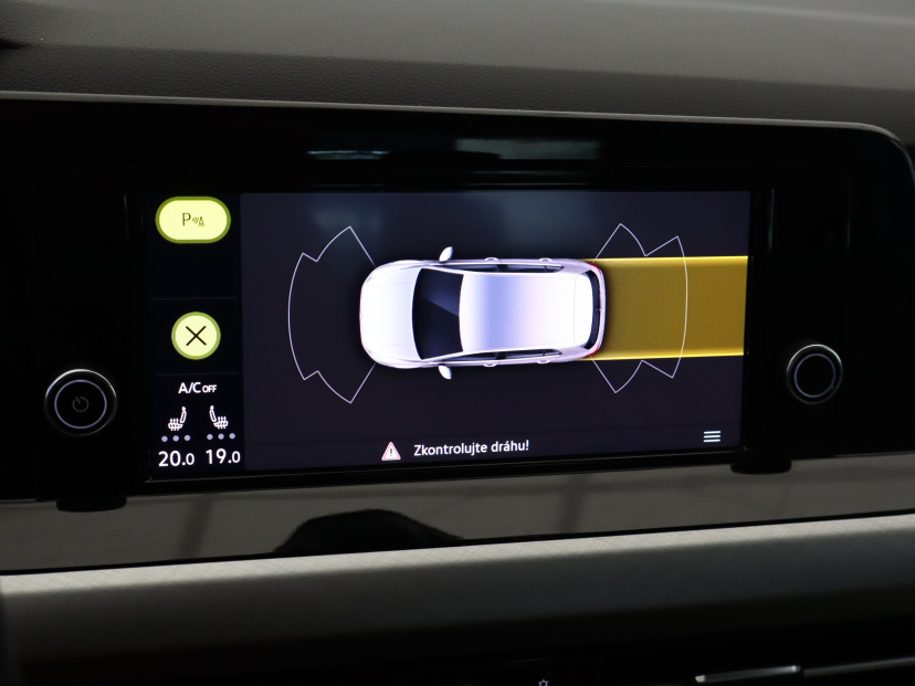 Volkswagen Golf, 2021