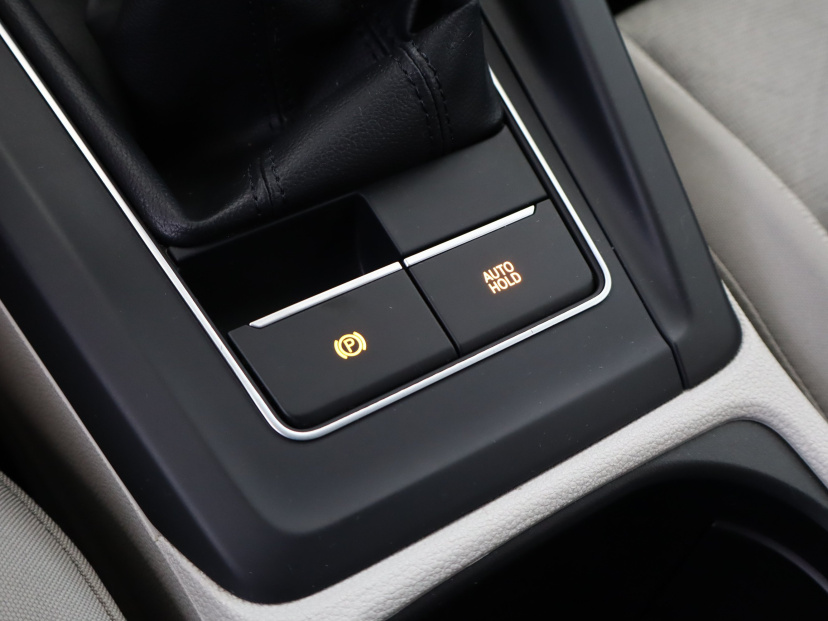 Volkswagen Golf, 2021