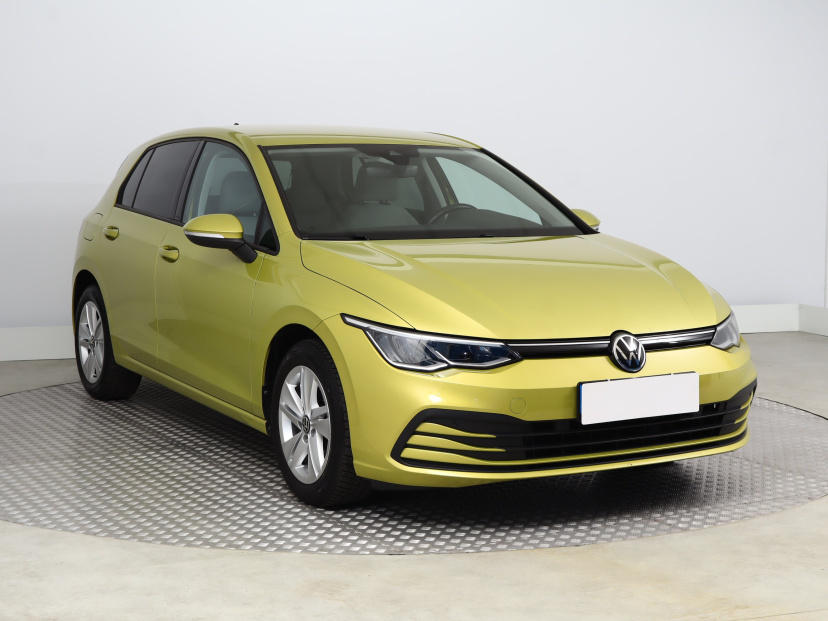 Volkswagen Golf, 2021