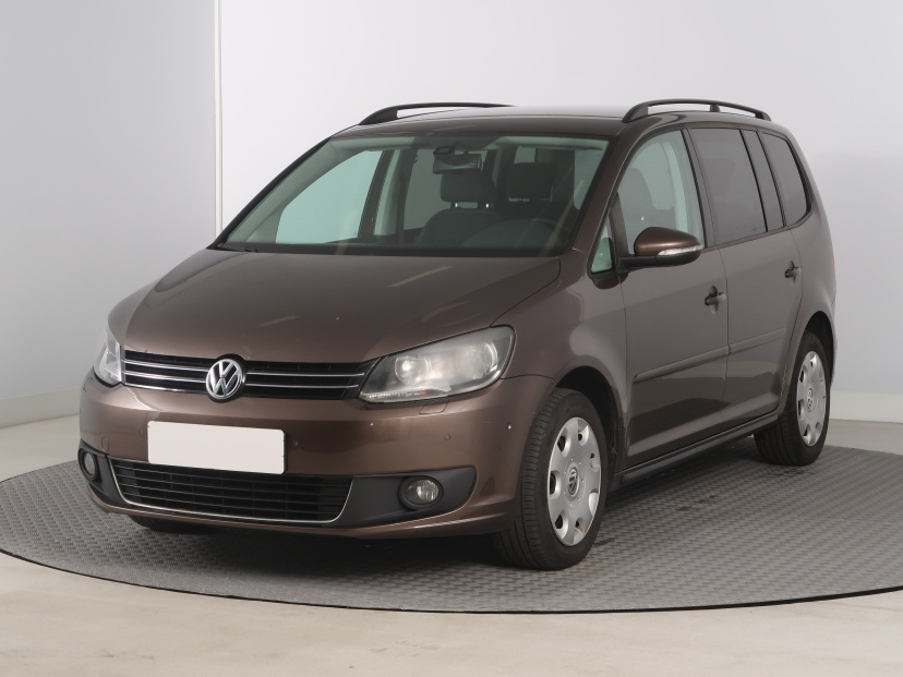 Volkswagen Touran, 2011