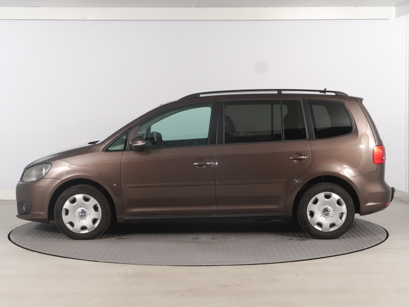 Volkswagen Touran, 2011