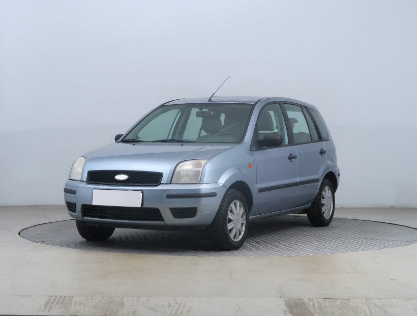 Ford Fusion, 2005