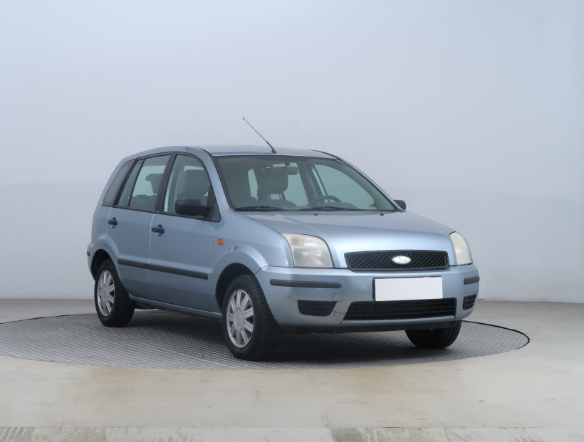 Ford Fusion, 2005