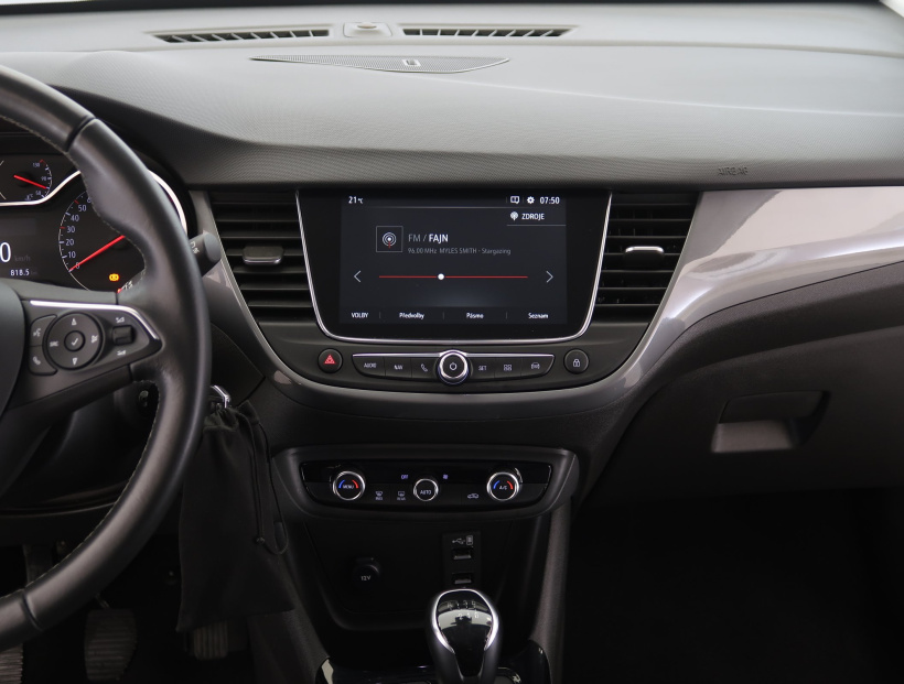 Opel Crossland, 2023