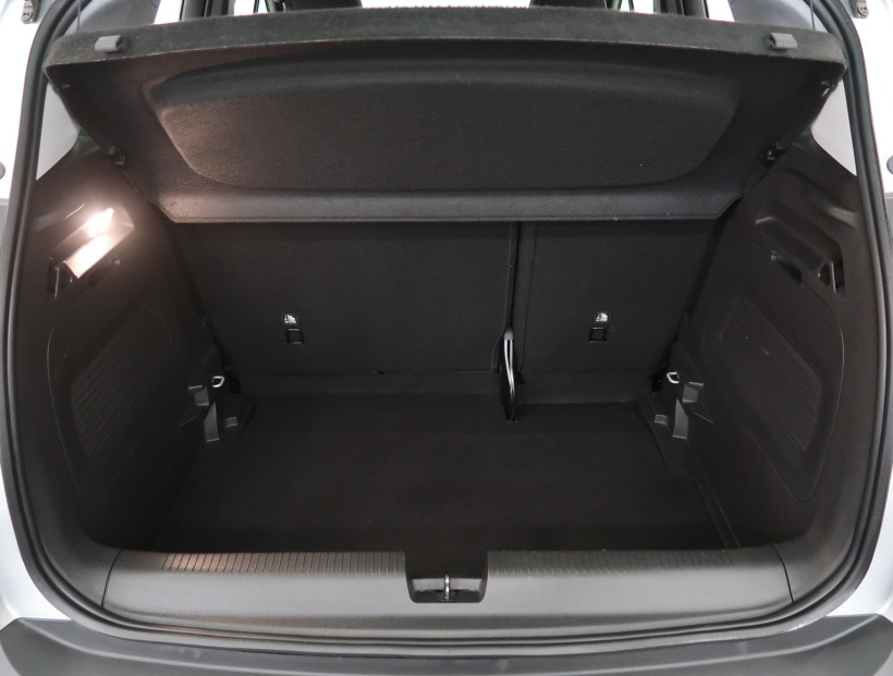 Opel Crossland, 2023