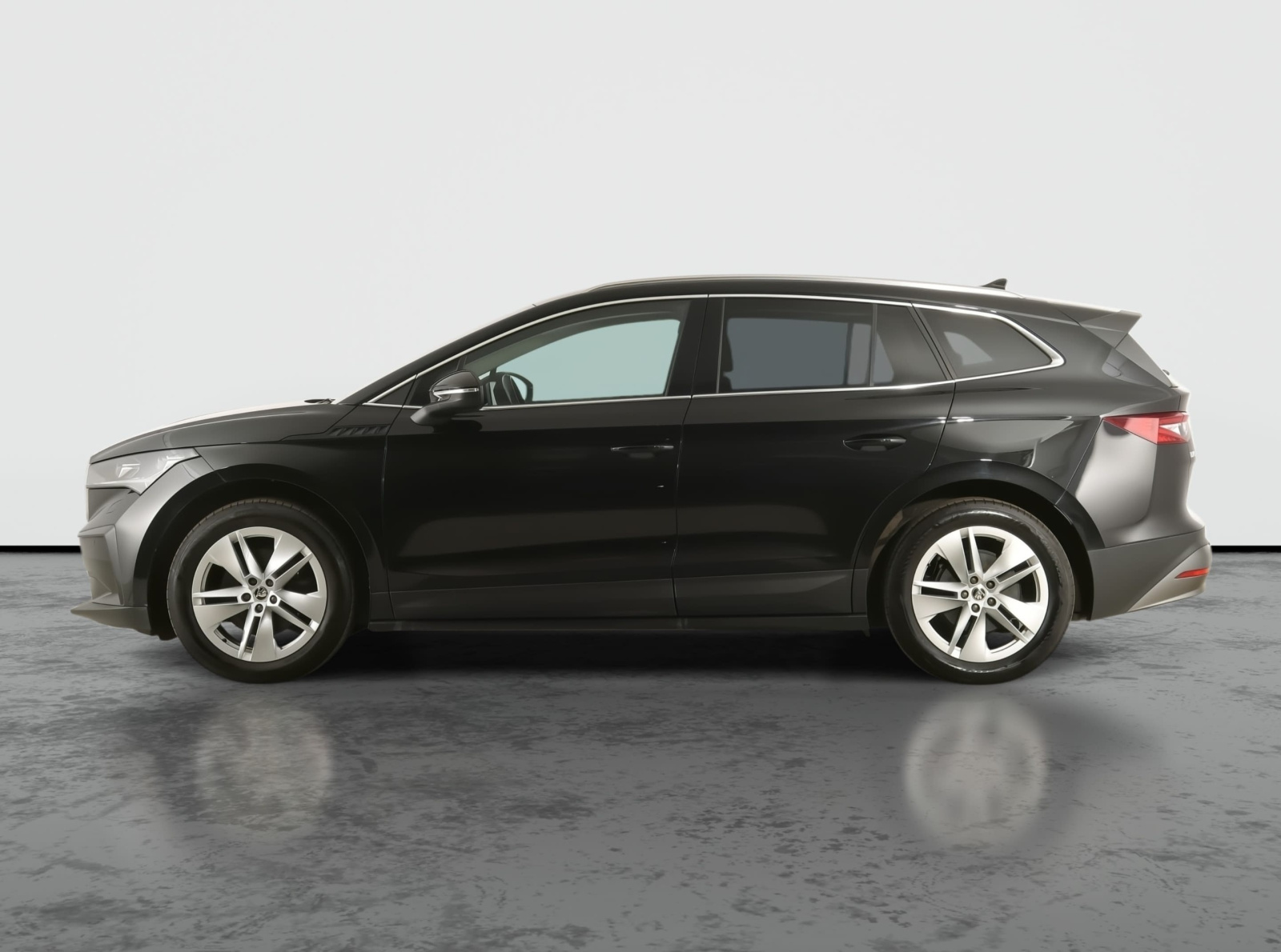 Škoda Enyaq iV 80 (82 kWh), 2022, digi klima, Infotainment 4