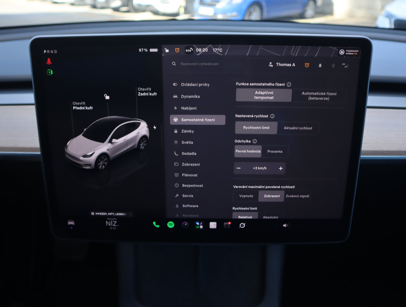 Tesla Model Y, 2024