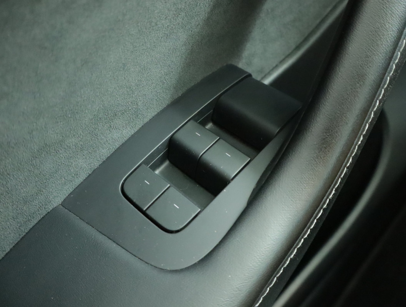 Tesla Model Y, 2022