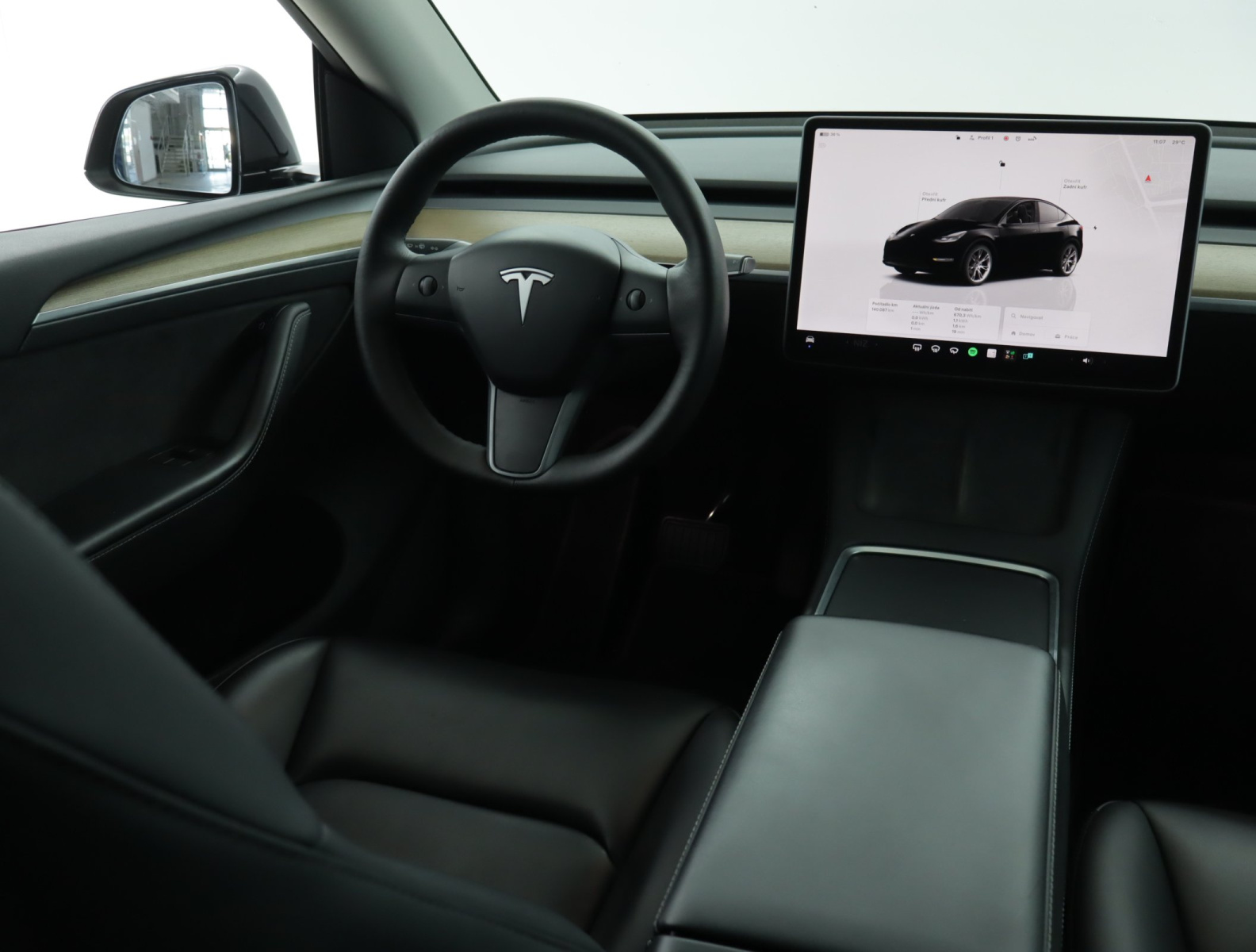 Tesla Model Y Long Range AWD – fotografie 9