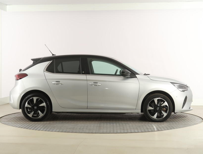 Opel Corsa-e, 2023