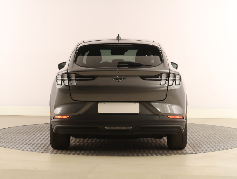 Ford Mustang Mach-E, 2021