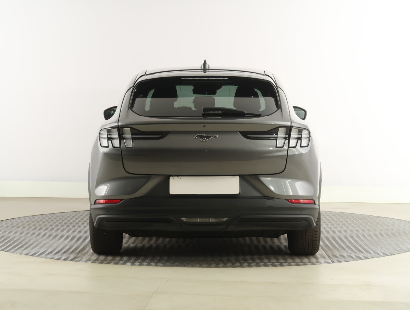 Ford Mustang Mach-E, 2021