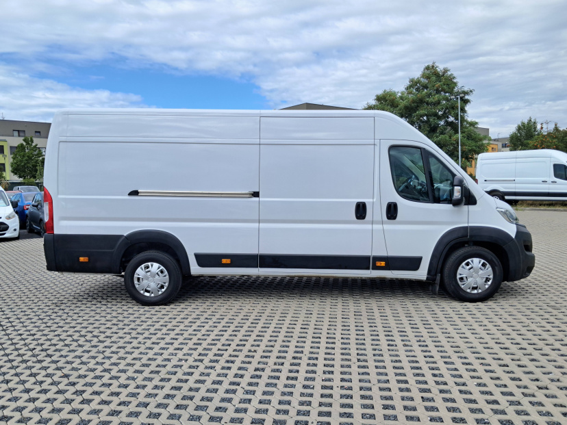 Opel Movano, 2022