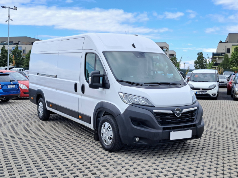 Opel Movano, 2022