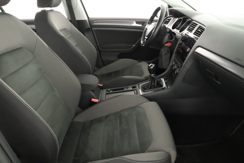 Volkswagen Golf, 2018