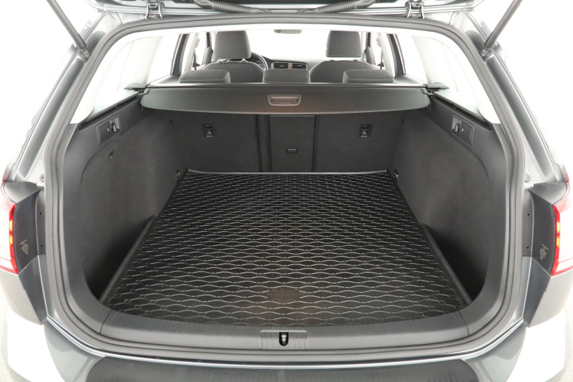 Volkswagen Golf, 2018