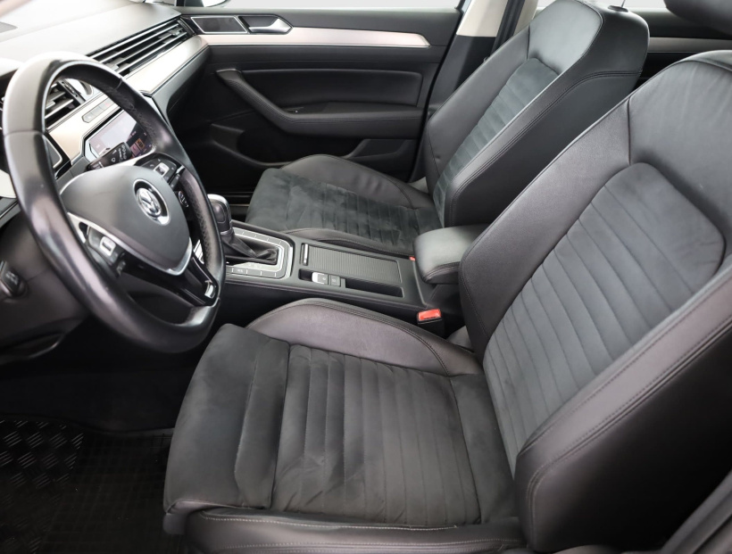 Volkswagen Passat, 2018